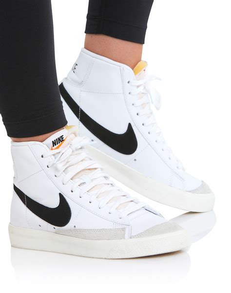 nike blazer vrouwen|Nike Blazer women's.